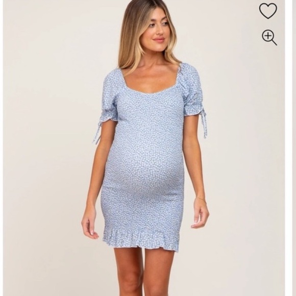 Light blue floral smocked short sleeve maternity dress - Picture 1 of 6